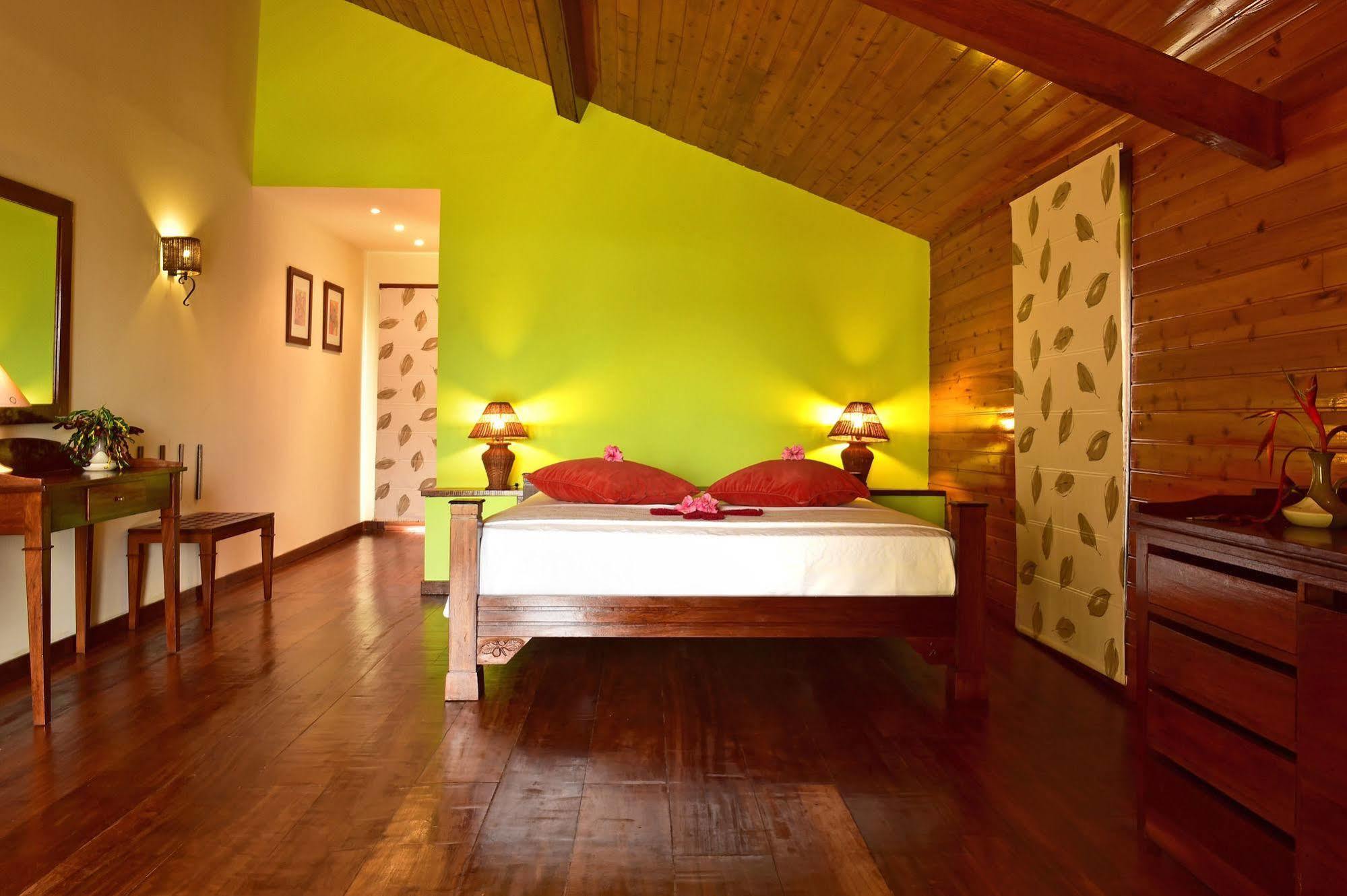 Hotel Pestana Equador à Îlot de Rolas Extérieur photo