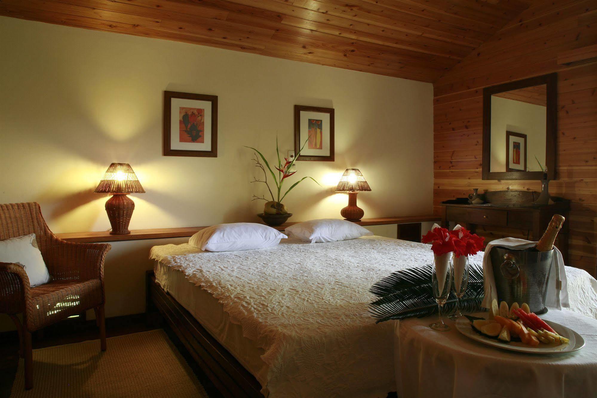 Hotel Pestana Equador à Îlot de Rolas Extérieur photo